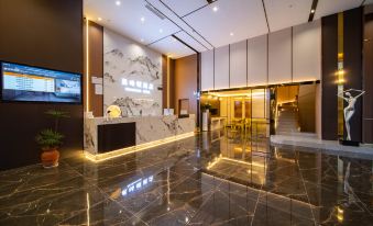 Manhattan Hotel Guiyang (North Normal University Gui'an New District Affiliated High School Branch)