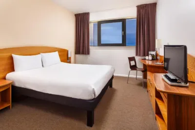 Ibis Northampton Centre Hotels near Weston Favell Shopping Centre