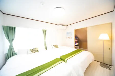 Higashiomi Large House Отели рядом с достопримечательностью «Gokashokondo Street»