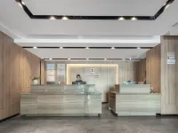 青年陽光S飯店（廈門火車站文灶地鐵站店） 江军祠附近的飯店