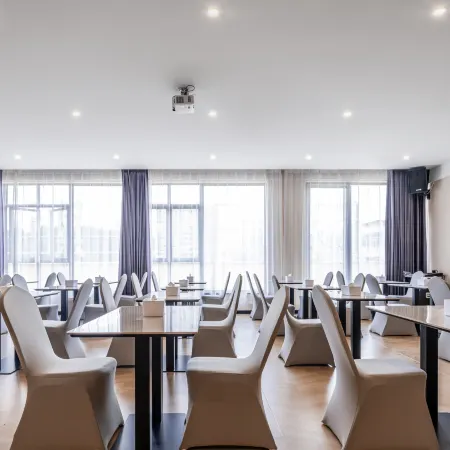 Boyas Hotel · BOYAS (Meitan China Tea City Government Branch)