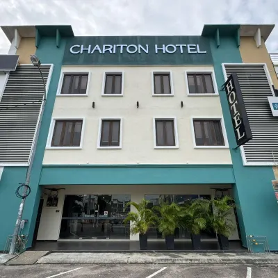 查裡頓飯店-努沙貝斯塔裡 武吉英达附近的飯店