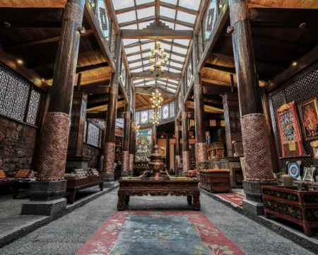 Sangzhu Staycation Kangzhu Luxury Residence ( Dukezong Ancient City, Shangri-La) Hotels in Shangri-La