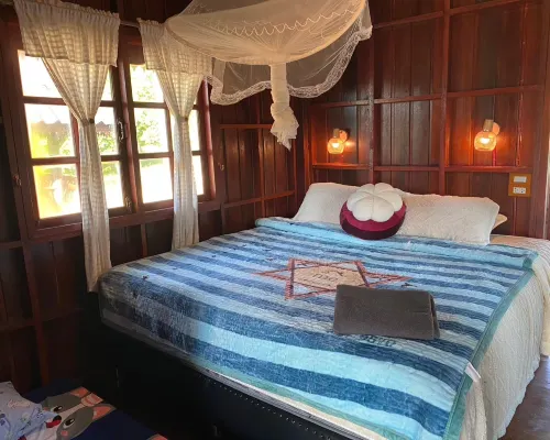 ภูทิพย์ธารารีสอร์ท โรงแรมในอำเภอ ขลุง