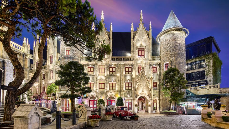 Mercure Danang French Village Bana Hills