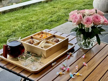 Fuxian Lake Xiake Yunqi Homestay Отели рядом с достопримечательностью «Yangzong Passenger Transport Terminal»