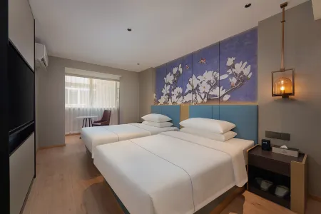 Magnotel Hotel (Nanjing Hongshan Zoo Maigaoqiao Subway Station) Отели рядом с достопримечательностью «Wumadu Cruise Terminal»