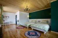 Erguna Room Weijiangyin Homestay Hotel di Eerguna