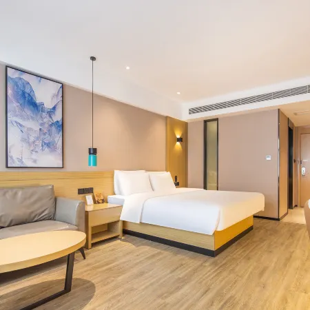 Starway Hotel (Shangqiu Minquan North Station)