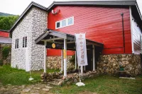 Snow Peak Jyubako（Akaigawa Tomo Playpark）