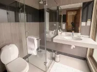 Avari Xpress Gulberg Hotels in Lahore