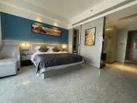 Chonpines Hotel (Xuwen Square Jinhui) - parkir