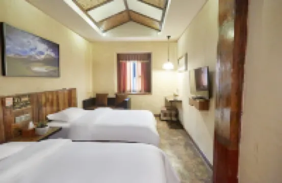 โรงแรมเลซี่บอย (แอดินเกทไซต์)