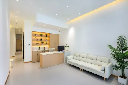 Huangshan Scenic Area Park ju B & B (South Gate Transfer Center Store) Отели рядом с достопримечательностью «Lotus Peak»