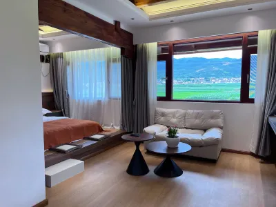 Shaxi Ancient Town Xiyun Mountain Residence Homestay