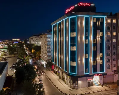 Hampton by Hilton Istanbul Merter Hotel dekat Galleria Shopping Mall