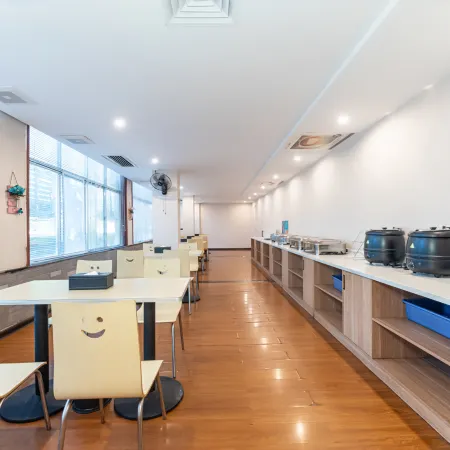 Shangyite Boutique Hotel (Garden Road Pedestrian Street Art College Branch )