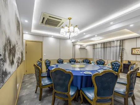 Building Manor Отели рядом с достопримечательностью «Xisha Wetland»