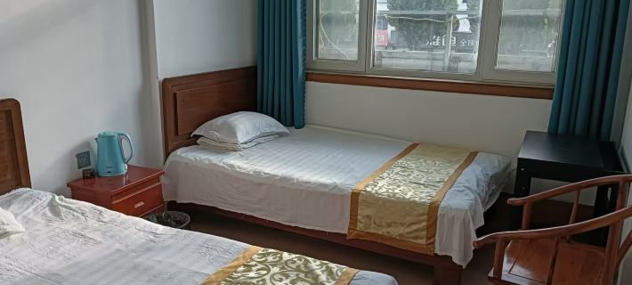 Chenglong Hotel Hotel a Linqu