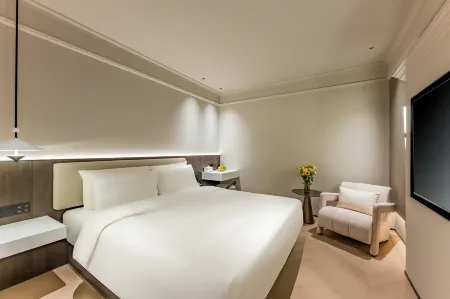 Shanghai People's Square Nanjing East Road Pedestrian Street Treasury Hotel Отели рядом с достопримечательностью «Tangqiao Park (East Gate 2)»