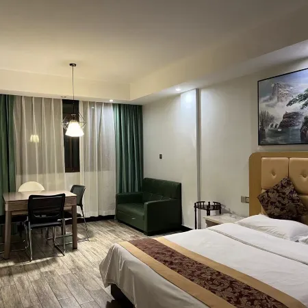 Chu Tian He Hotel