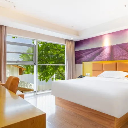 Pai Hotel (Suining Xishan Road Gymnasium)