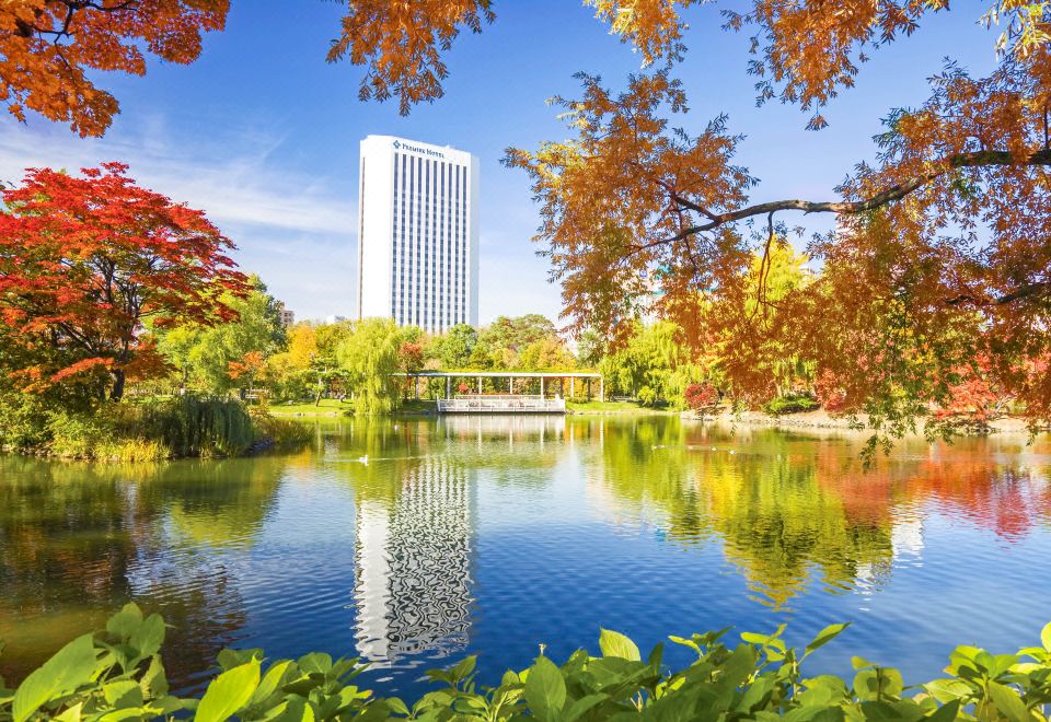 4. 프리미어 호텔 ..