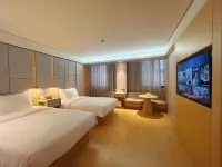 JI Hotel (Shanghai Yinggao Road Subway Station) Hotel di Distrik Baoshan