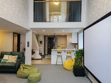 Mambo Hongshanju Business Hotel Apartment (Shenzhen North Railway Station)