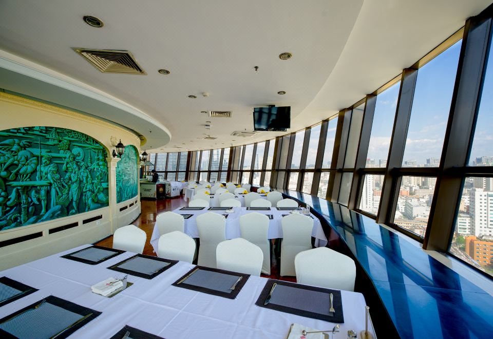 2. 쿤밍 진지앙 호..