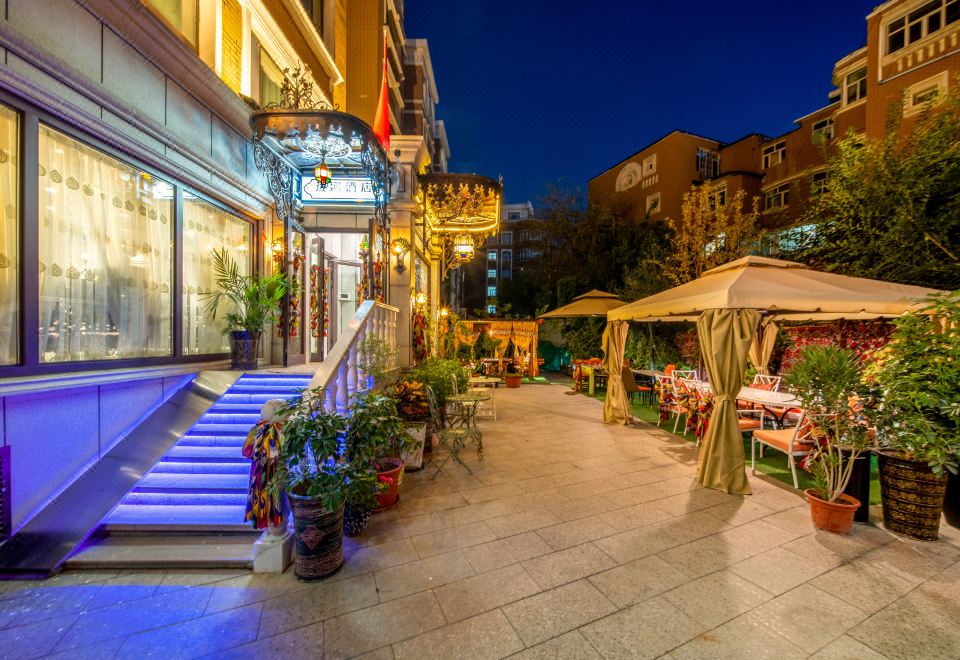 hotel overview picture