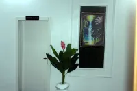 Mountaintop Suite and Apartment