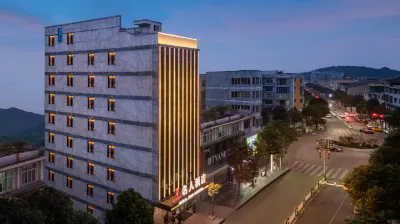 Mingren Hotel Hotels near Minxin Square