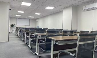 HanTing Hotel (Shenyang Shenbei University Town)