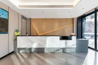 Homeinn Selected Hotel (Wuhai Xinhua West Street Wanda Plaza) - 3-Star