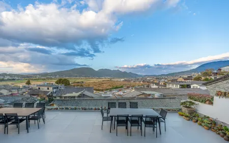 A panoramic boutique Inn Отели в г. Тенчун