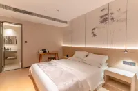 โรงแรมซียูเอ - ที่มีที่จอดรถ