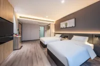 Shangkeyou Jianhu high-speed Rail Station Hotel