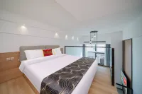 HaiGe Apartment (Zhanjiang Wanda Rongsheng Plaza)