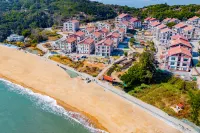 湄洲島左岸·聽海|Left Bank Sea 全海景日出美宿（媽祖祖廟店） - 沙灘