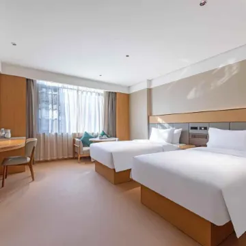 JI Hotel (Shanghai Xintiandi) Отели рядом с достопримечательностью «Тяньцзыфан»