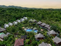 The Kleep Jungle Resort Hotels near Turtle Beach