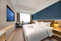 Elong Anyue Hotel (Kaifeng Millennium City Park) - Bãi đậu xe
