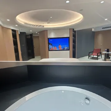 Longlin Chengfei Boyue Hotel