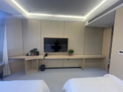 Jiulong Hotel Hotels in Dongming County