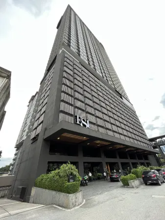 The Establishment | Menara Teguh Bangsar | Menara UOA | KL Sentral Отели рядом с достопримечательностью «Menara TM»