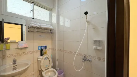 Mu Yun Urban Homestay Отели рядом с достопримечательностью «Zhaishan Tunnel»