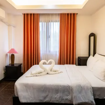 Palmbeach Resort Mactan Cebu powered by Cocotel