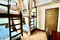 LM Hostel - Capsule Hotels