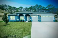Spectacular NEW Home with lots of parking Exit 284 Hotels in Flagler Beach